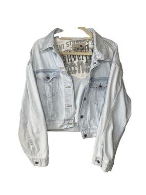 LEVIS Jean Jacket Womens XL Silvertab Light Wash Cropped Boxy Trucker Denim Coat